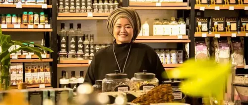 Indonesian entrepreneur uses e-commerce to create inclusive opportunities