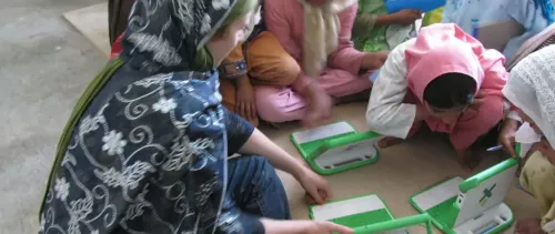 Technology and training to support the digital empowerment of women in Afghanistan