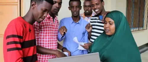 Digital work opportunities from around the world in Dadaab